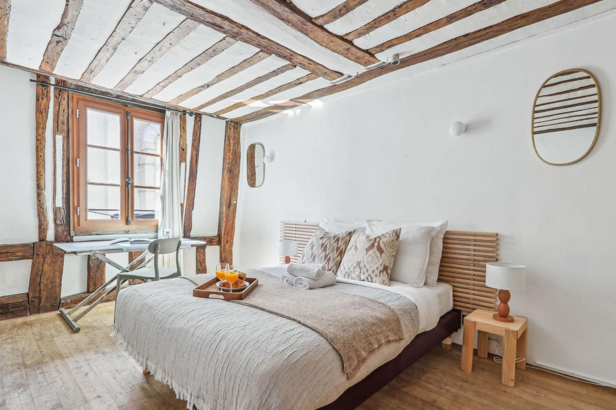 Appartement 1Br Steps From The Louvre & Palais Royal & Opera Flat Parijs