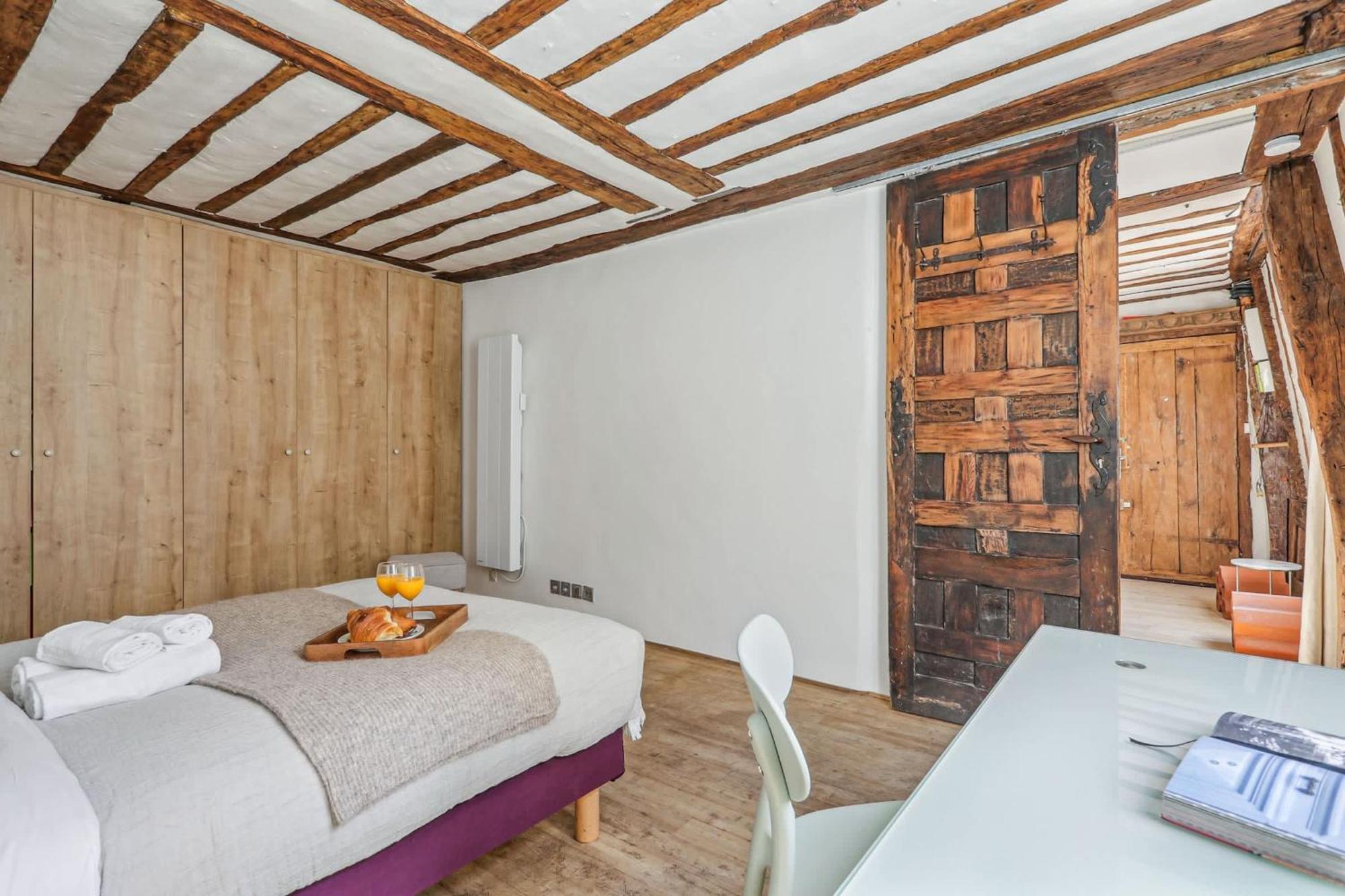 1Br Steps From The Louvre & Palais Royal & Opera Flat * Parijs