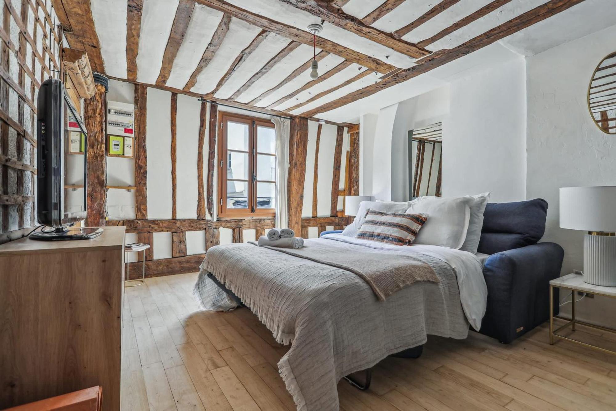 Appartement 1Br Steps From The Louvre & Palais Royal & Opera Flat