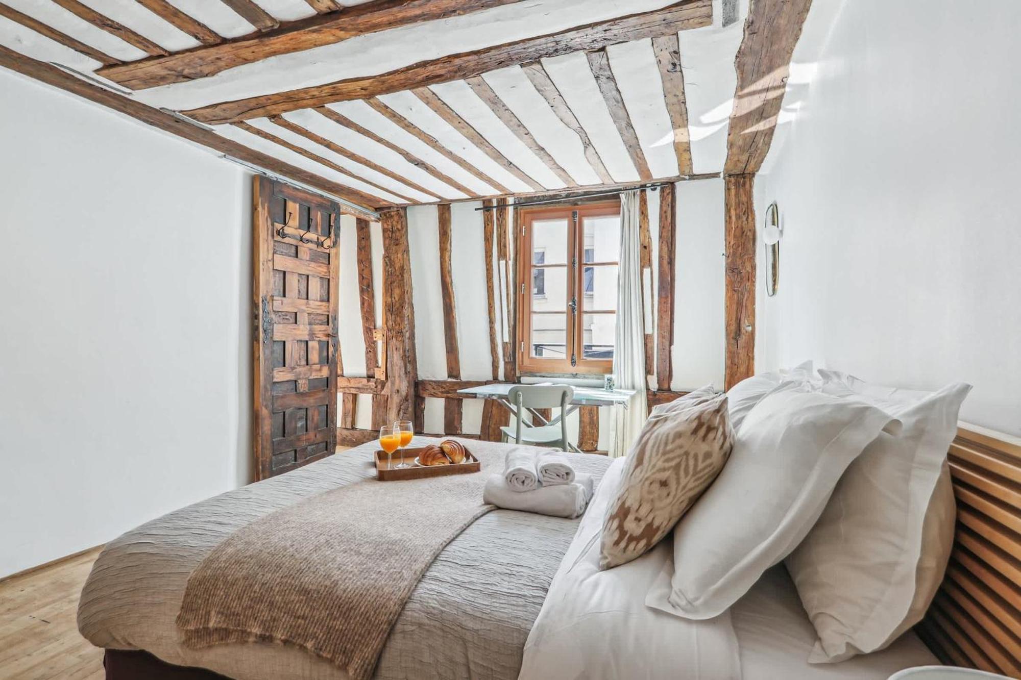 Appartement 1Br Steps From The Louvre & Palais Royal & Opera Flat Parijs